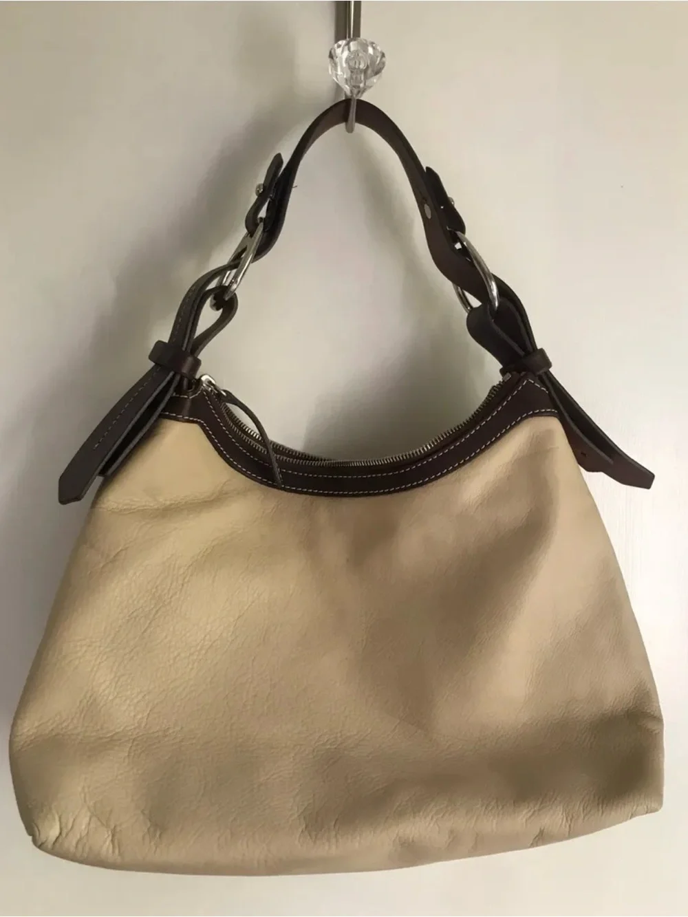 Y2K 2008 cream Dooney & Bourke leather hobo medium bag dark brown leather trim